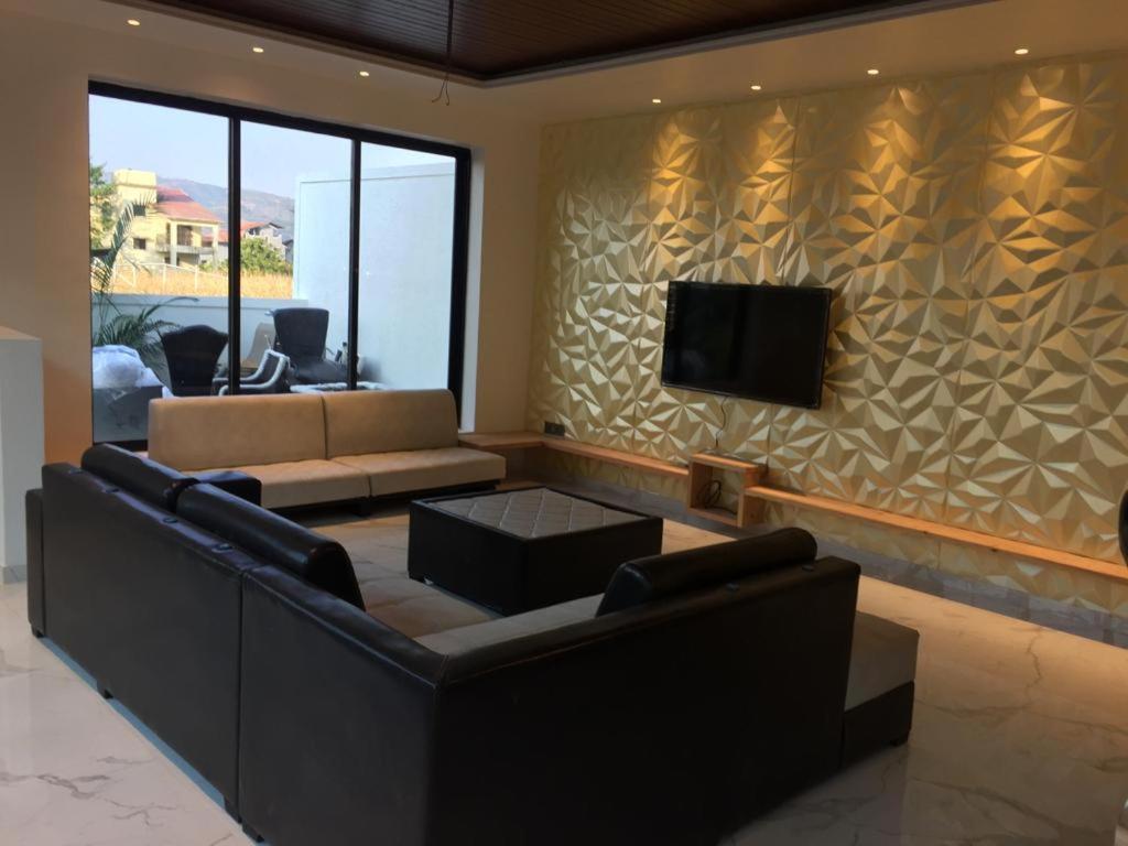 Platinum Villa 3Bhk Lonavala Exteriör bild